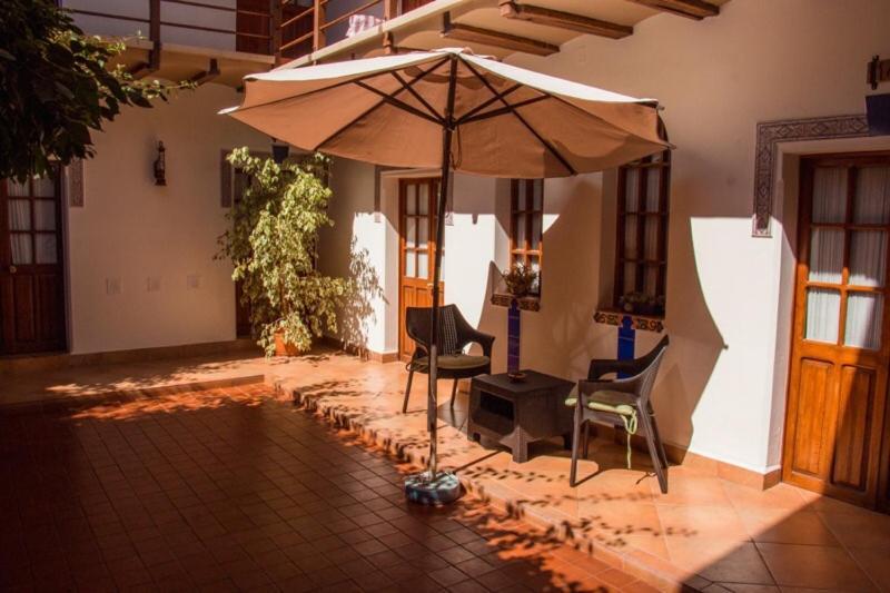 La Escondida Hostal Sucre Luaran gambar